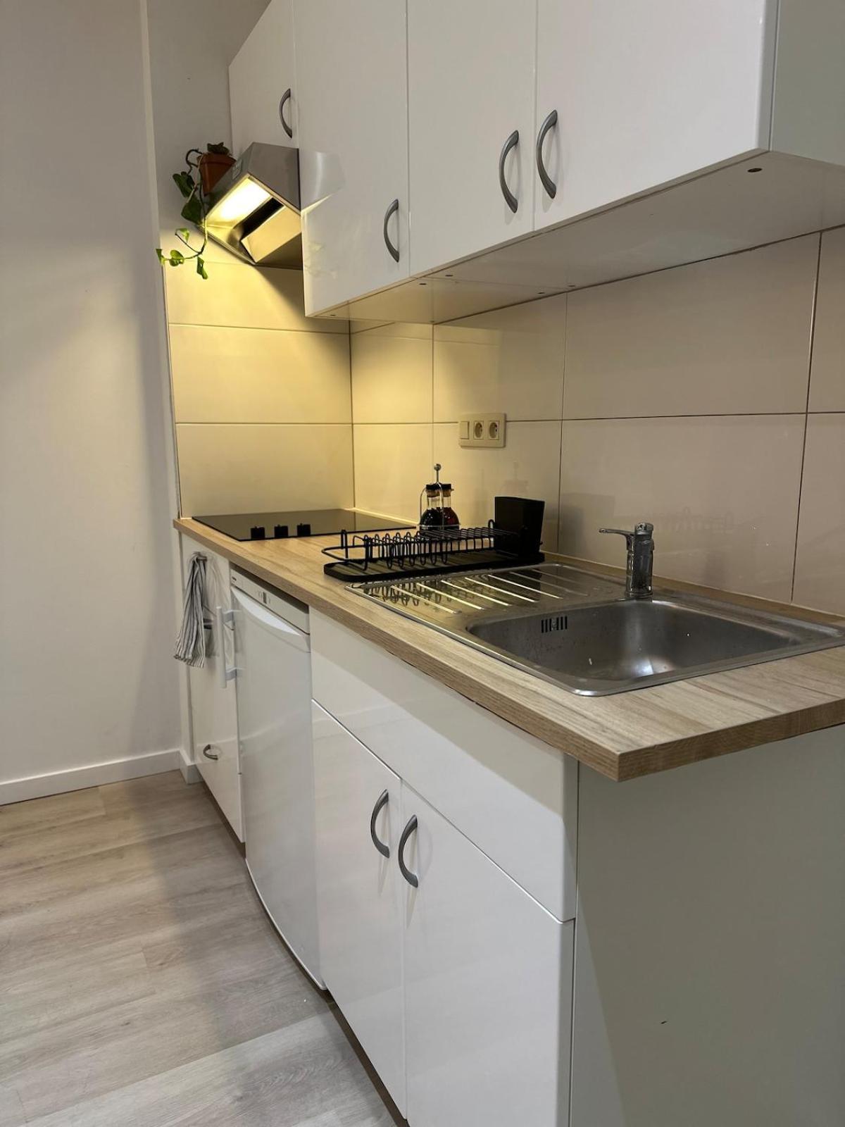 Charming In Saint-gilles, Brussels, Perfect Getaway Apartment